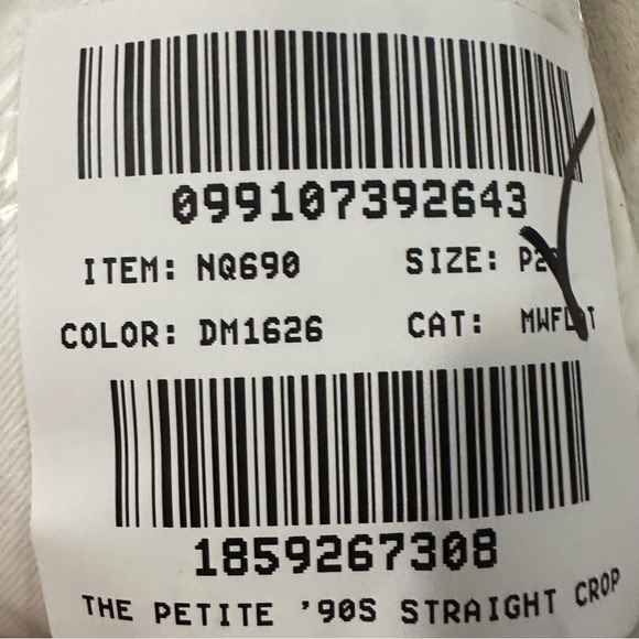 Madewell The Petite '90s Straight Crop Jean - Picture 6 of 6